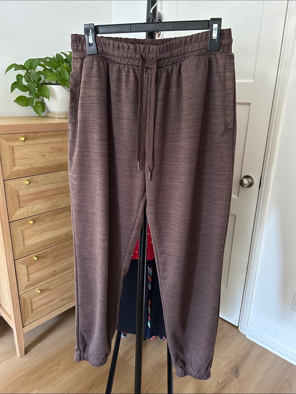 Cory Vines Joggers. Size medium. 27” inseam. Like new.
